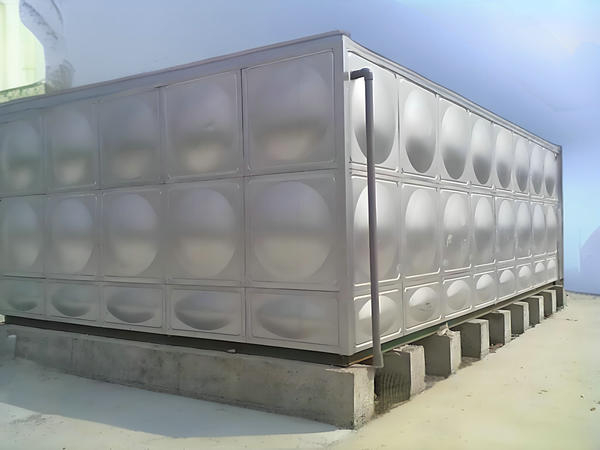 郑州保温不锈钢水箱加压时需要注意哪些问题？