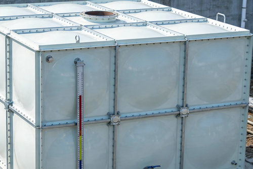 郑州玻璃钢水箱和郑州不锈钢水箱哪个更好用？