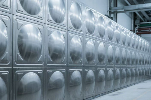 郑州不锈钢保温水箱防生锈